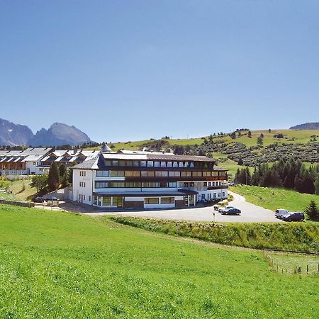 Piccolo Hotel Sciliar Алпе ди Сиуси Екстериор снимка